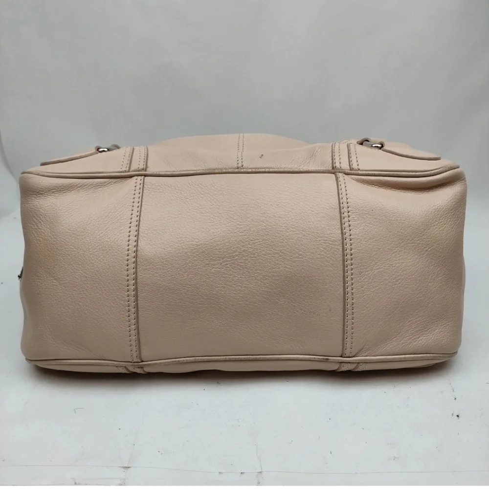 Celine Hand Bag - Picture 4 of 10